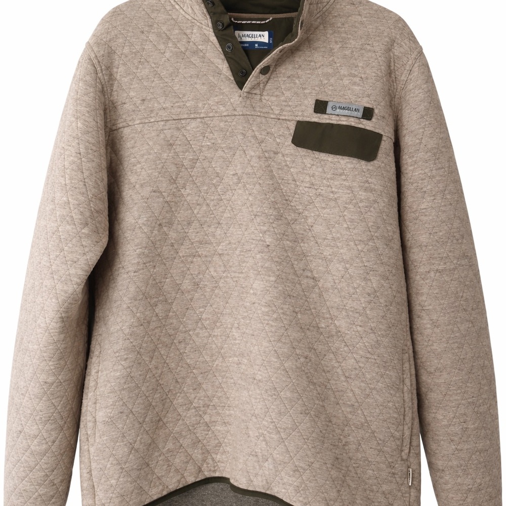 Magellan Outdoors Classic Fit Pullover in Olive and Beige